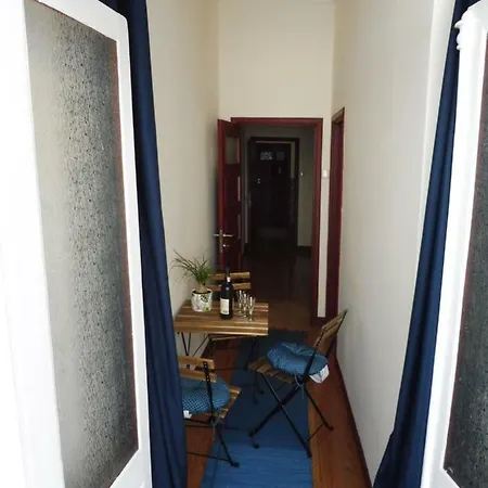 Blue Teresa - Lovely City Centre Penthouse 公寓 *